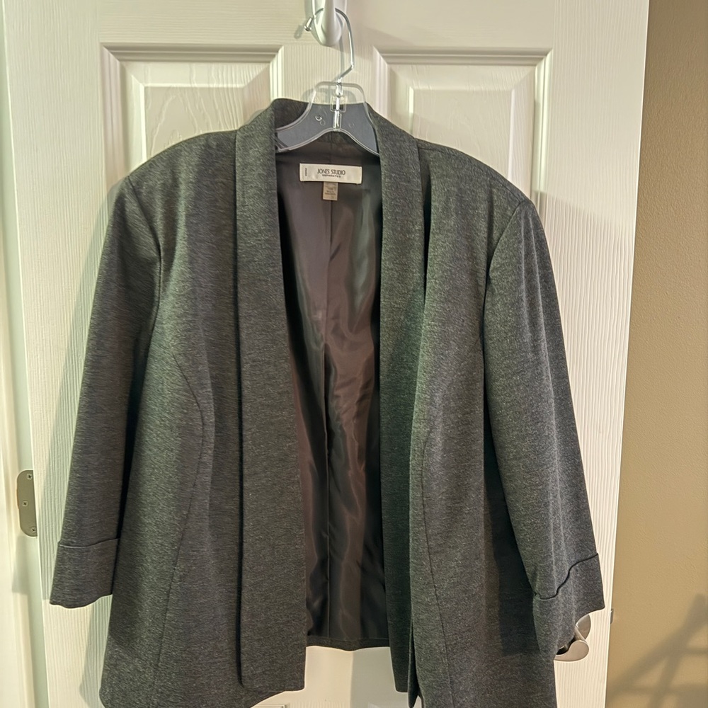 Jones Studio Charcoal Open-Front Blazer